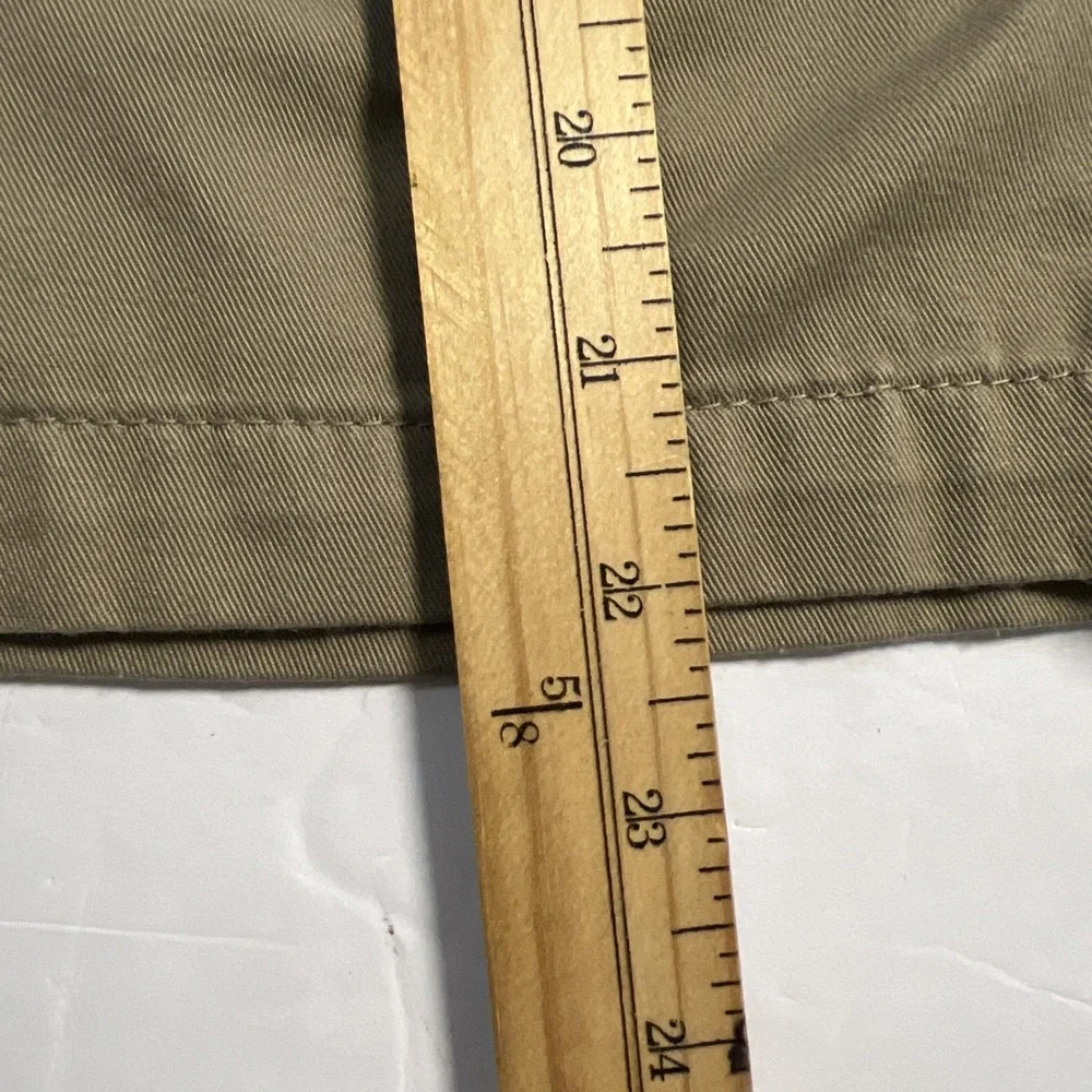 Volcom Khaki Chino Shorts Men's Size 36 Beige Flat Front Casual Skate